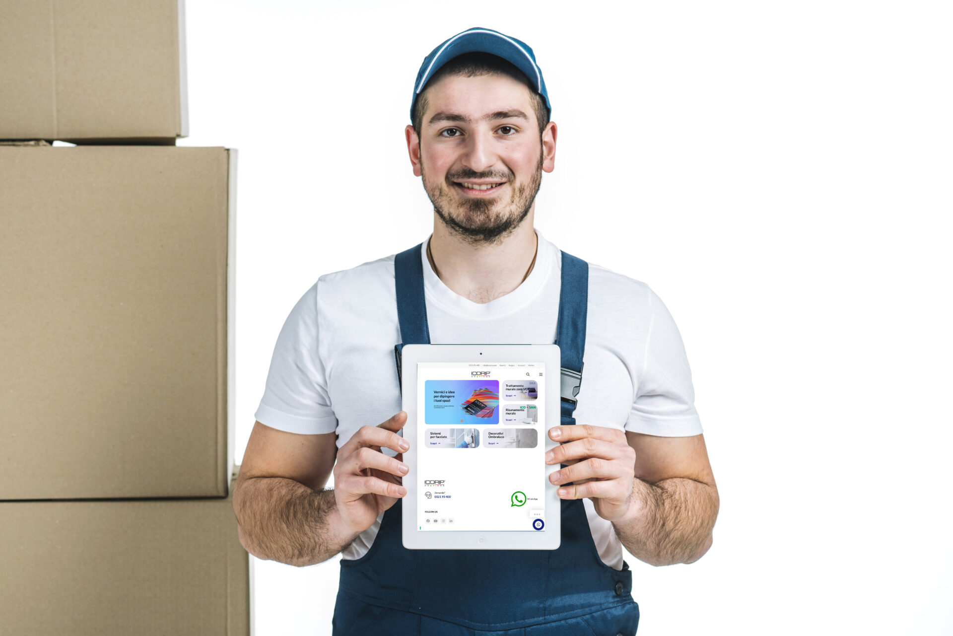 smiling-courier-with-tablet_mod tablet quick order